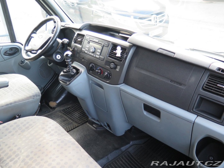Ford Transit Courier 2.2TDCi,klima,výhřev,temp 2011
