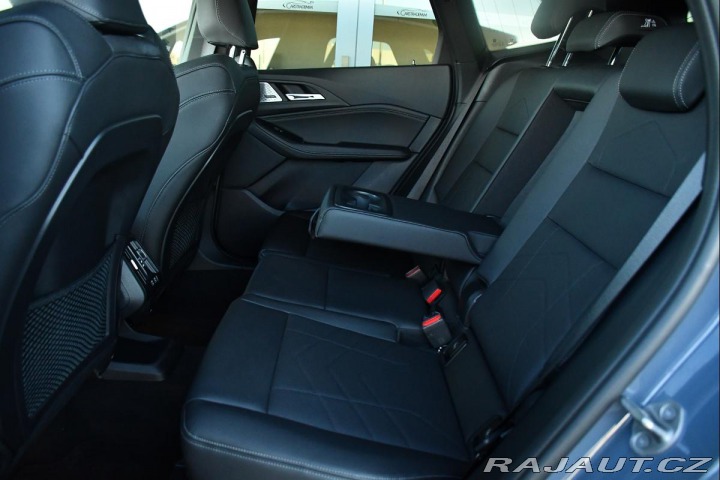 BMW 2 218D H/K M-SPORT 3LZÁRUKA 2023