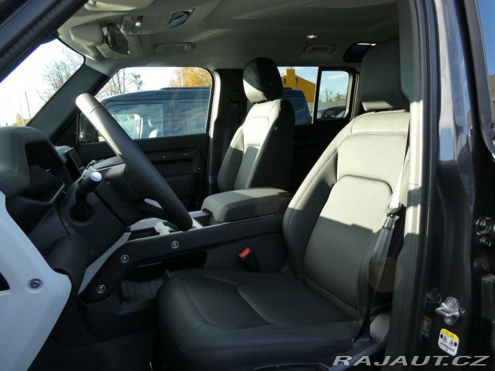 Land Rover Defender 110 3,0 S D200 2025