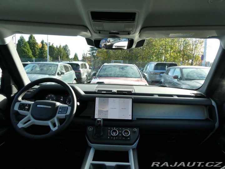 Land Rover Defender 110 3,0 S D200 2025