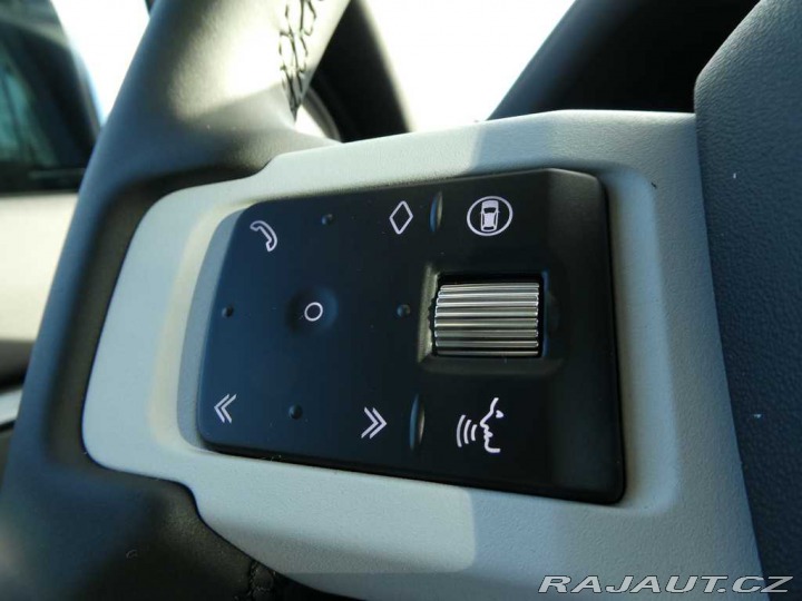 Land Rover Defender 110 3,0 S D200 2026