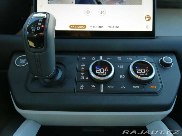 Land Rover Defender 110 3,0 S D200 2025