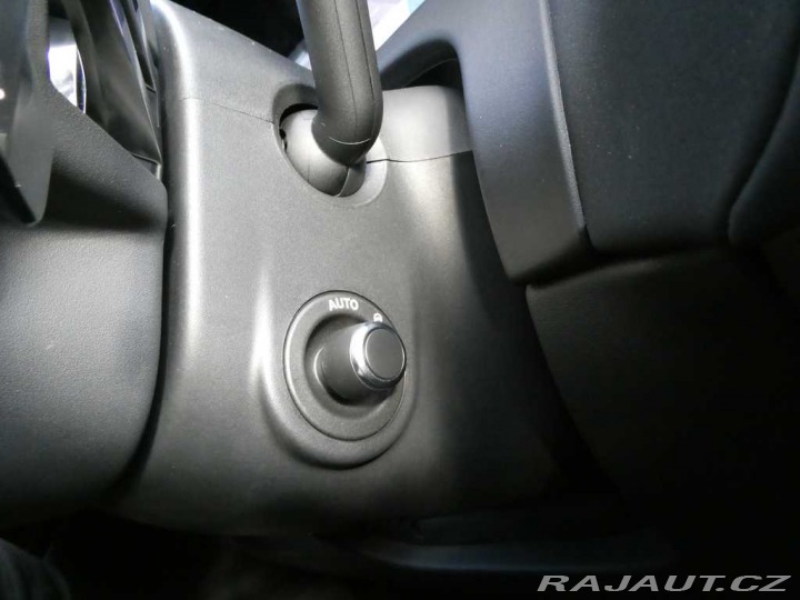 Land Rover Range Rover Velar 3,0 Dynamic SE P400e 4x4 2025