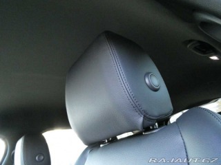 Land Rover Range Rover Velar 3,0 Dynamic SE P400e 4x4 2025