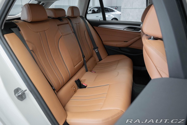 BMW 5 520d xDrive TAŽNÉ*DPH*ČR 2020