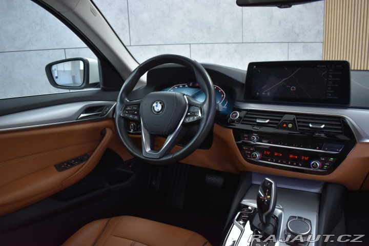 BMW 5 520d xDrive TAŽNÉ*REZERVA 2020