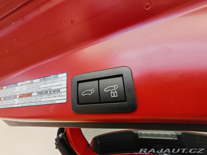 Toyota Yaris Cross 1.5 Hybrid eCVT AWD Execu 2025