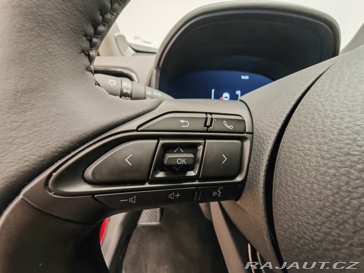 Toyota Yaris Cross 1.5 Hybrid eCVT AWD Execu 2025