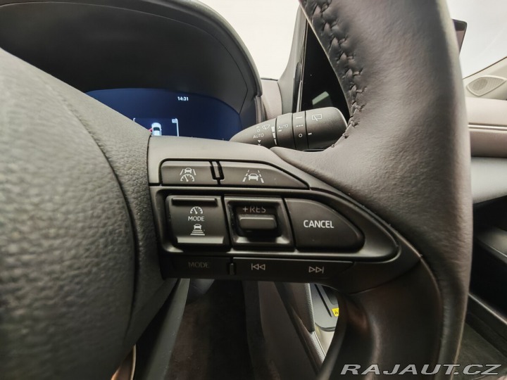 Toyota Yaris Cross 1.5 Hybrid eCVT AWD Execu 2025