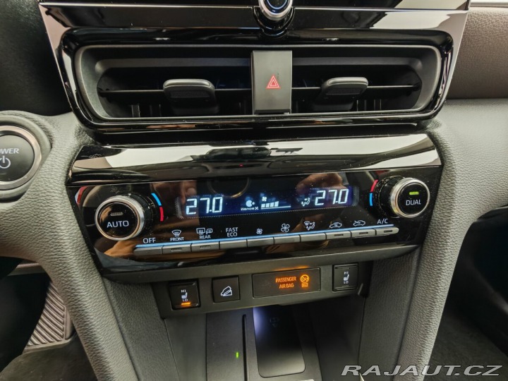 Toyota Yaris Cross 1.5 Hybrid eCVT AWD Execu 2025