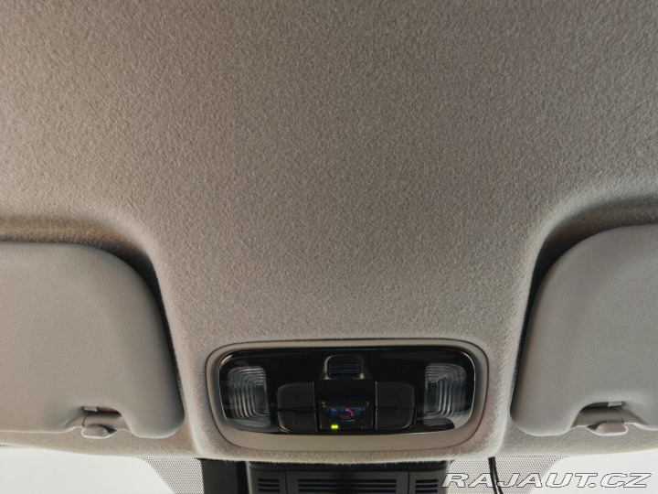 Toyota Yaris Cross 1.5 Hybrid eCVT AWD Execu 2025