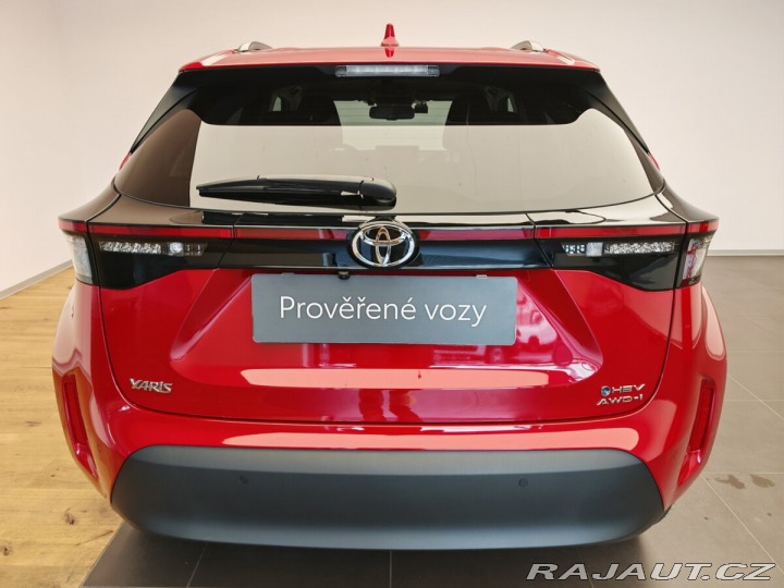 Toyota Yaris Cross 1.5 Hybrid eCVT AWD Execu 2025