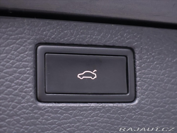 Volkswagen Passat 1,4 TSI 90kW DSG Highline 2011