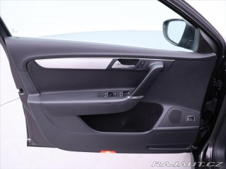 Volkswagen Passat 1,4 TSI 90kW DSG Highline 2011