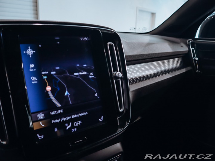 Volvo XC40 T5 AWD R-Design 2018