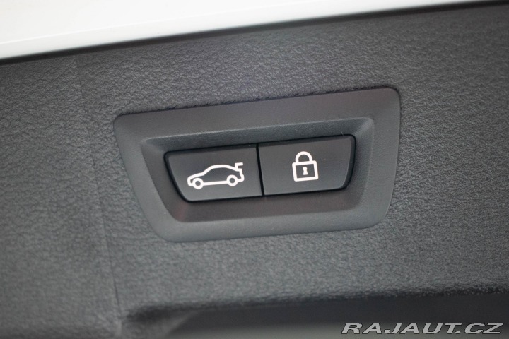 BMW X6 xDrive40d ///M REZERVACE 2017