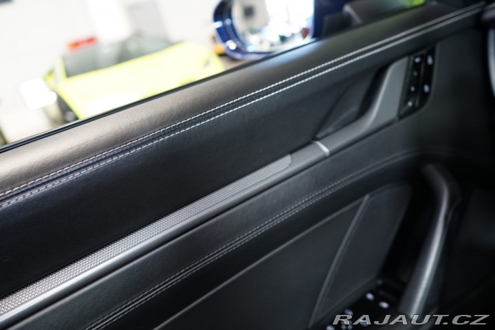 Porsche 911 992*4S*NOVY MOTOR*CHRONO* 2020