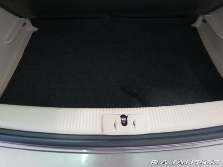 Volkswagen Golf Plus 1.4TSI,navi,kamera,DSG,vý 2009