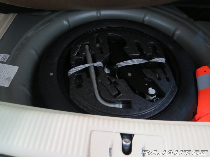 Volkswagen Golf Plus 1.4TSI,navi,kamera,DSG,vý 2009