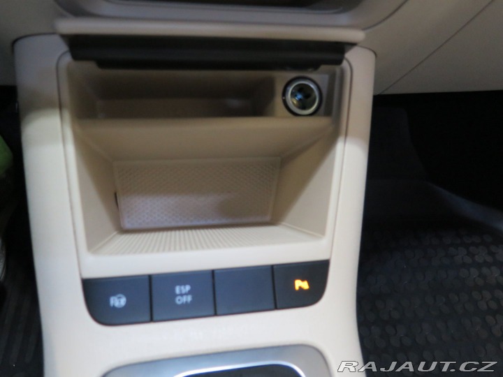 Volkswagen Golf Plus 1.4TSI,navi,kamera,DSG,vý 2009