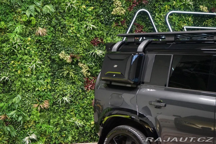 Land Rover Defender D300*110*HSE*X-DYNAMIC* 2025