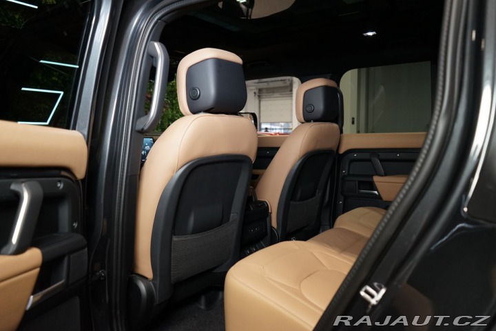 Land Rover Defender D300*110*HSE*X-DYNAMIC* 2025