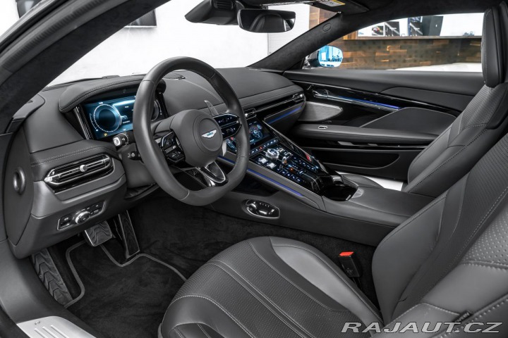 Aston Martin DB12 Sport Design Paket 2023