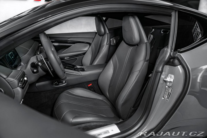 Aston Martin DB12 Sport Design Paket 2023