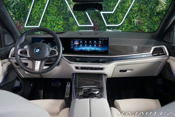 BMW X7 40d*xDRIVE*H/K*TAŽNÉ*HUD* 2025