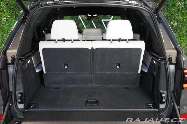 BMW X7 40d*xDRIVE*H/K*TAŽNÉ*HUD* 2025