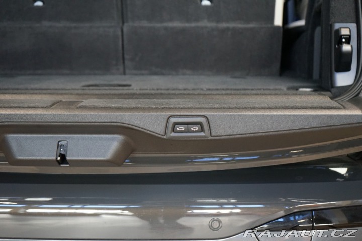 BMW X7 40d*xDRIVE*H/K*TAŽNÉ*HUD* 2025
