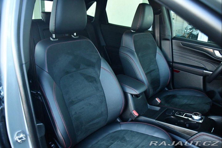 Ford Kuga 2.5 HEV AWD ST-Line ČR ZÁ 2023