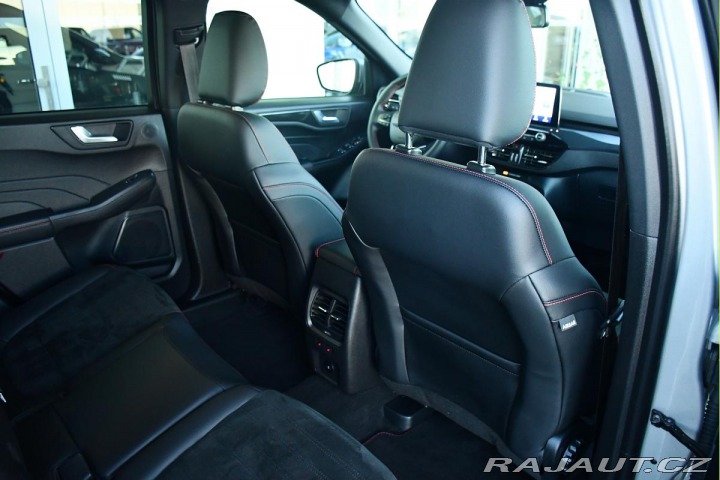 Ford Kuga 2.5 HEV AWD ST-Line ČR ZÁ 2023