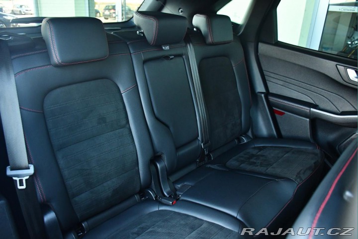 Ford Kuga 2.5 HEV AWD ST-Line ČR ZÁ 2023