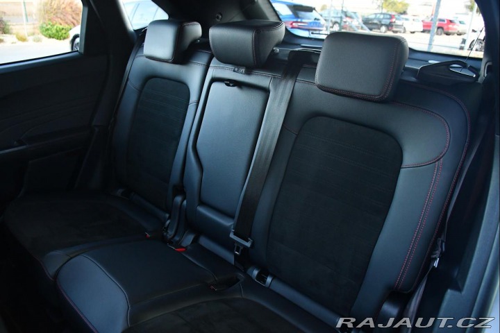 Ford Kuga 2.5 HEV AWD ST-Line ČR ZÁ 2023