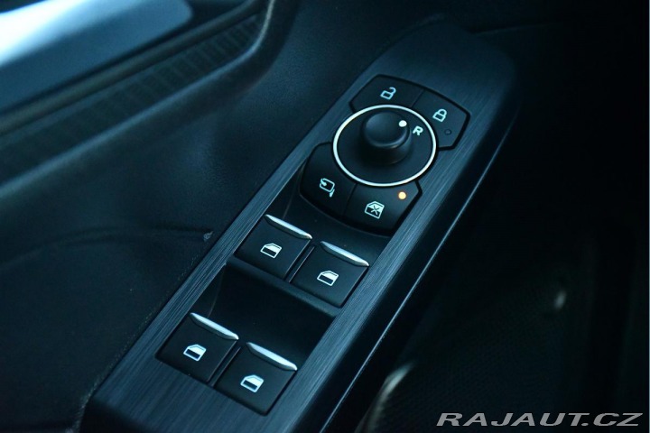 Ford Kuga 2.5 HEV AWD ST-Line ČR ZÁ 2023