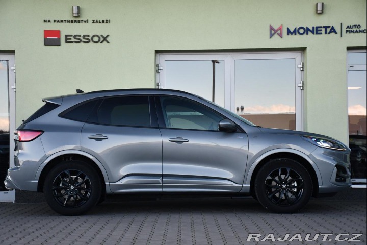 Ford Kuga 2.5 HEV AWD ST-Line ČR ZÁ 2023