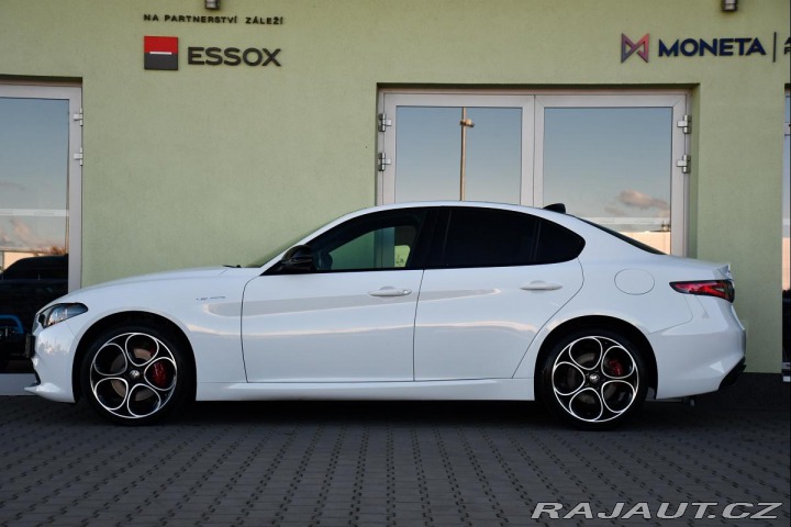 Alfa Romeo Giulia 2.0Turbo REZERVACE 2024
