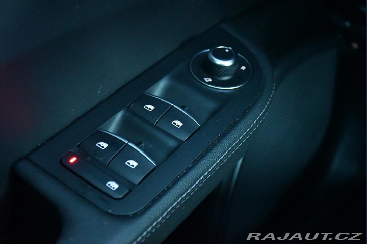 Alfa Romeo Giulia 2.0Turbo REZERVACE 2024