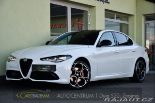 Alfa Romeo Giulia 2.0Turbo206kW AT8-Q4 Velo 2024