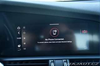 Alfa Romeo Giulia 2.0Turbo206kW AT8-Q4 Velo 2024