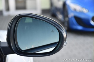 Alfa Romeo Giulia 2.0Turbo206kW AT8-Q4 Velo 2024