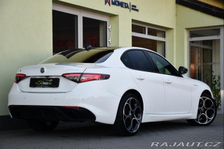 Alfa Romeo Giulia 2.0Turbo206kW AT8-Q4 Velo 2024