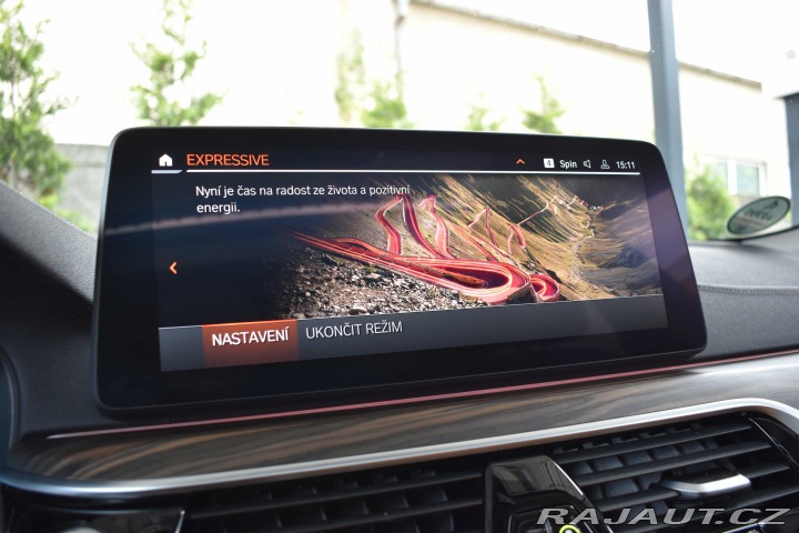 BMW 5 530d xD*REZERVACE* 2023