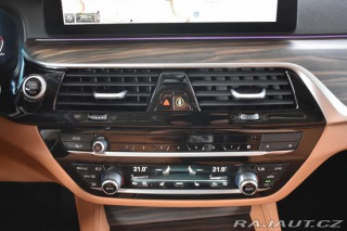 BMW 5 530d xD LUXURY*TAŽNÉ*ZÁRU 2023