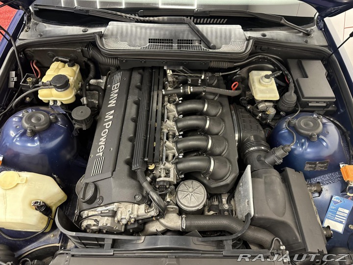 BMW M3 E36*PANO*PLNÁ SERV. HISTO 1993