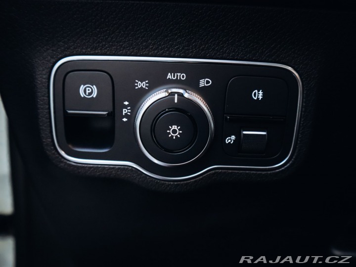 Mercedes-Benz GLB 250 4MATIC AMG 2020