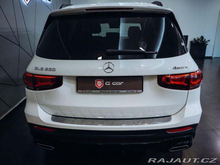 Mercedes-Benz GLB 250 4MATIC AMG 2020
