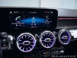 Mercedes-Benz GLB 250 4MATIC AMG 2020