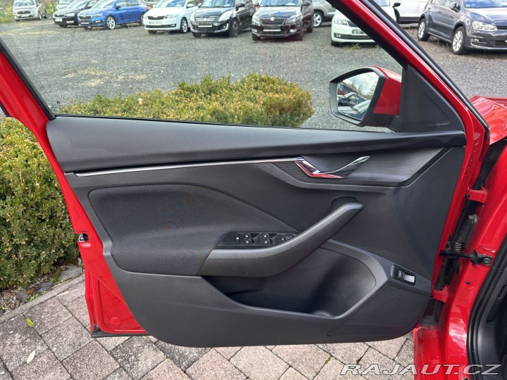 Škoda Kamiq 1,0TSI 81KW CLEVER ZÁRUKA 2021